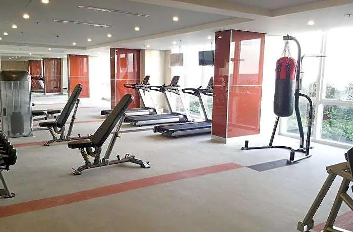 8 Newtown Boulevard By Hiverooms Hotel 4*