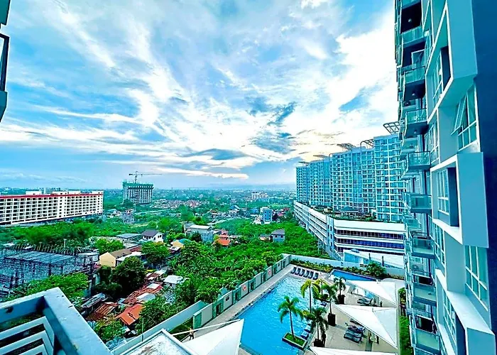 8 Newtown Boulevard By Hiverooms 4* Lapu-Lapu City